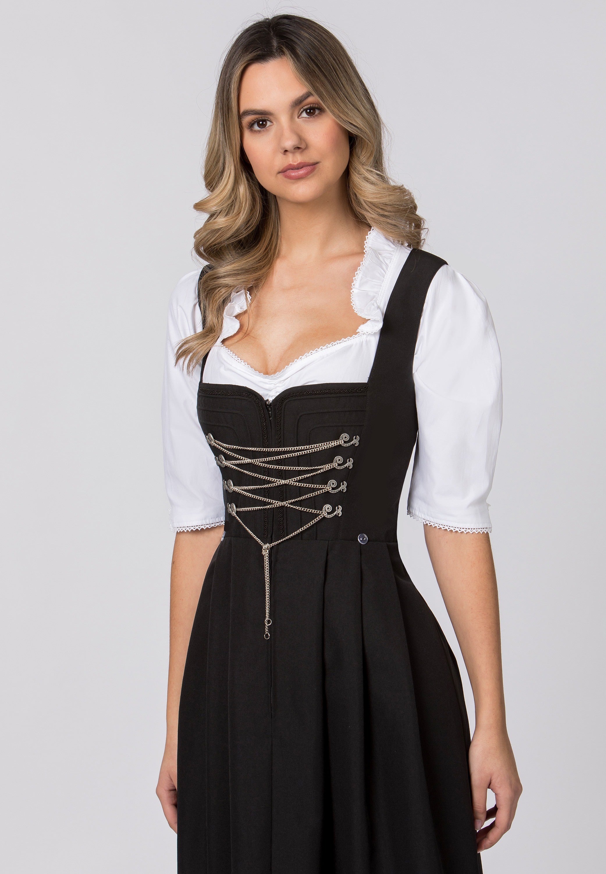 Black Dirndls Gastronomie | MyDirndl.Com™